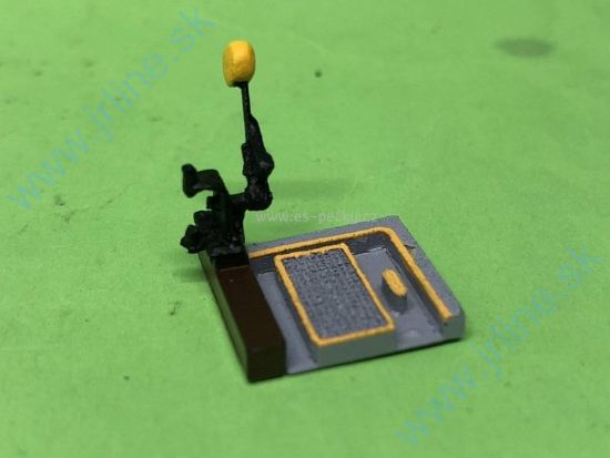 Obrázok pre 53/23451 Imitácia výhybkového návestidla s elektrickým prestavníkom bez výmeného návestidla na PRAVEJ strane